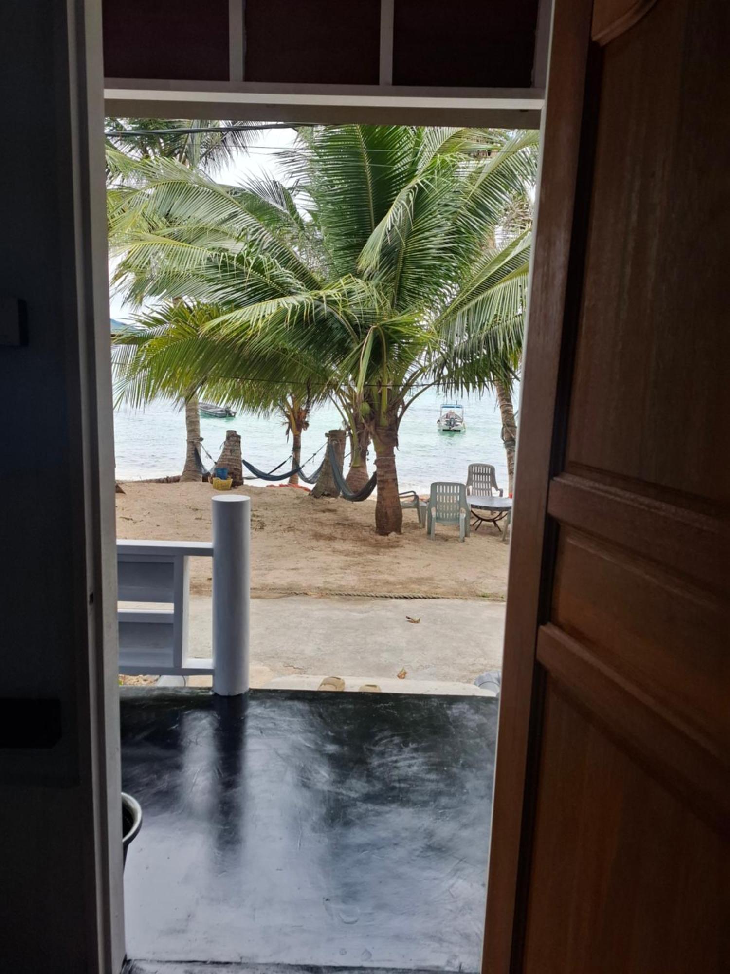 Ella'S Place Salang Tioman Kampong Ayer Batang Ngoại thất bức ảnh