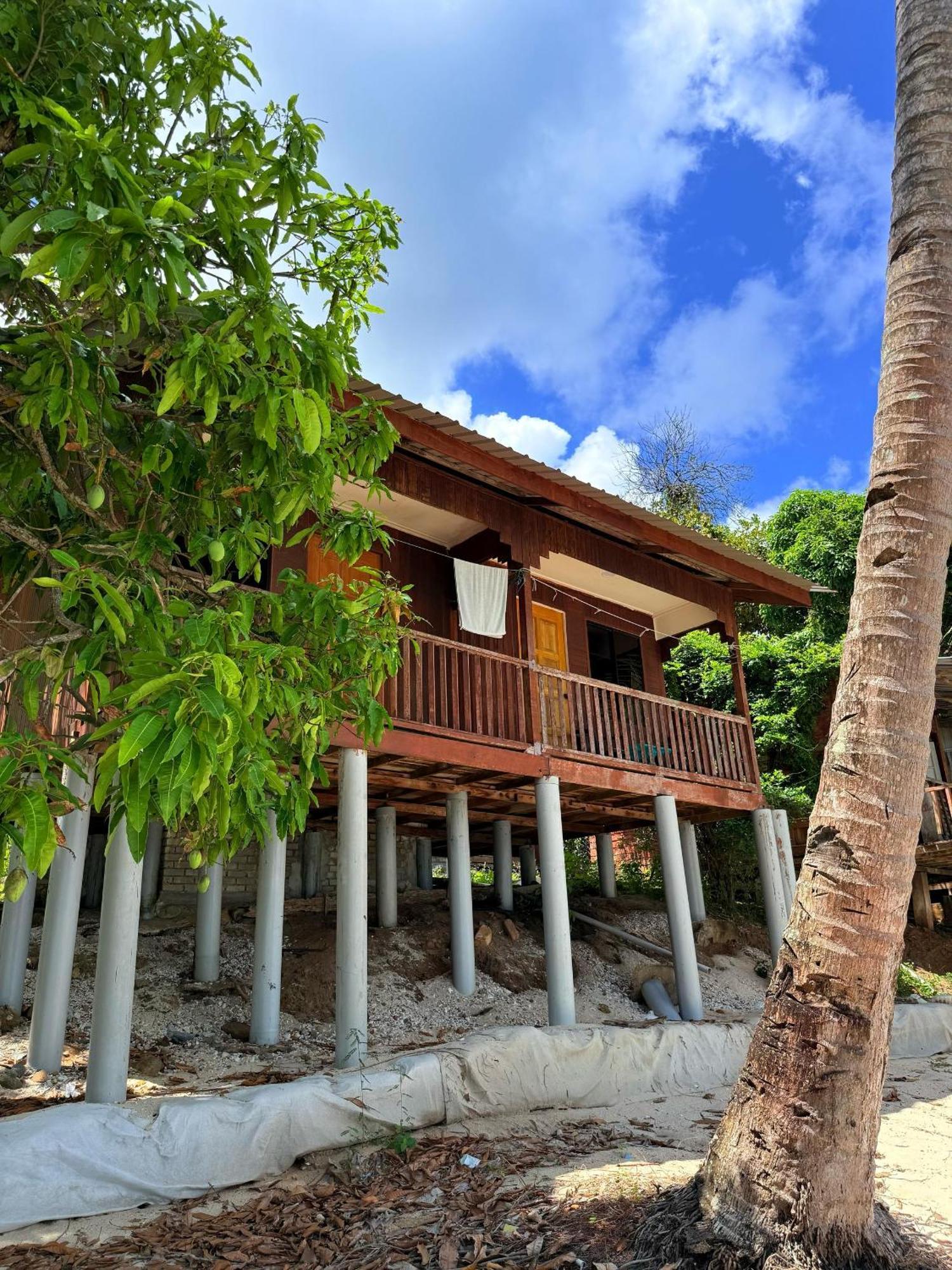 Ella'S Place Salang Tioman Kampong Ayer Batang Ngoại thất bức ảnh
